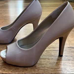 9 & Co Nude Platform Peep Toe Pumps